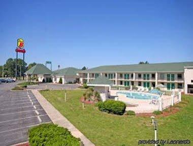 ซูเปอร์ 8 บาย วินด์แฮม ดันน์ Motel ภายนอก รูปภาพ