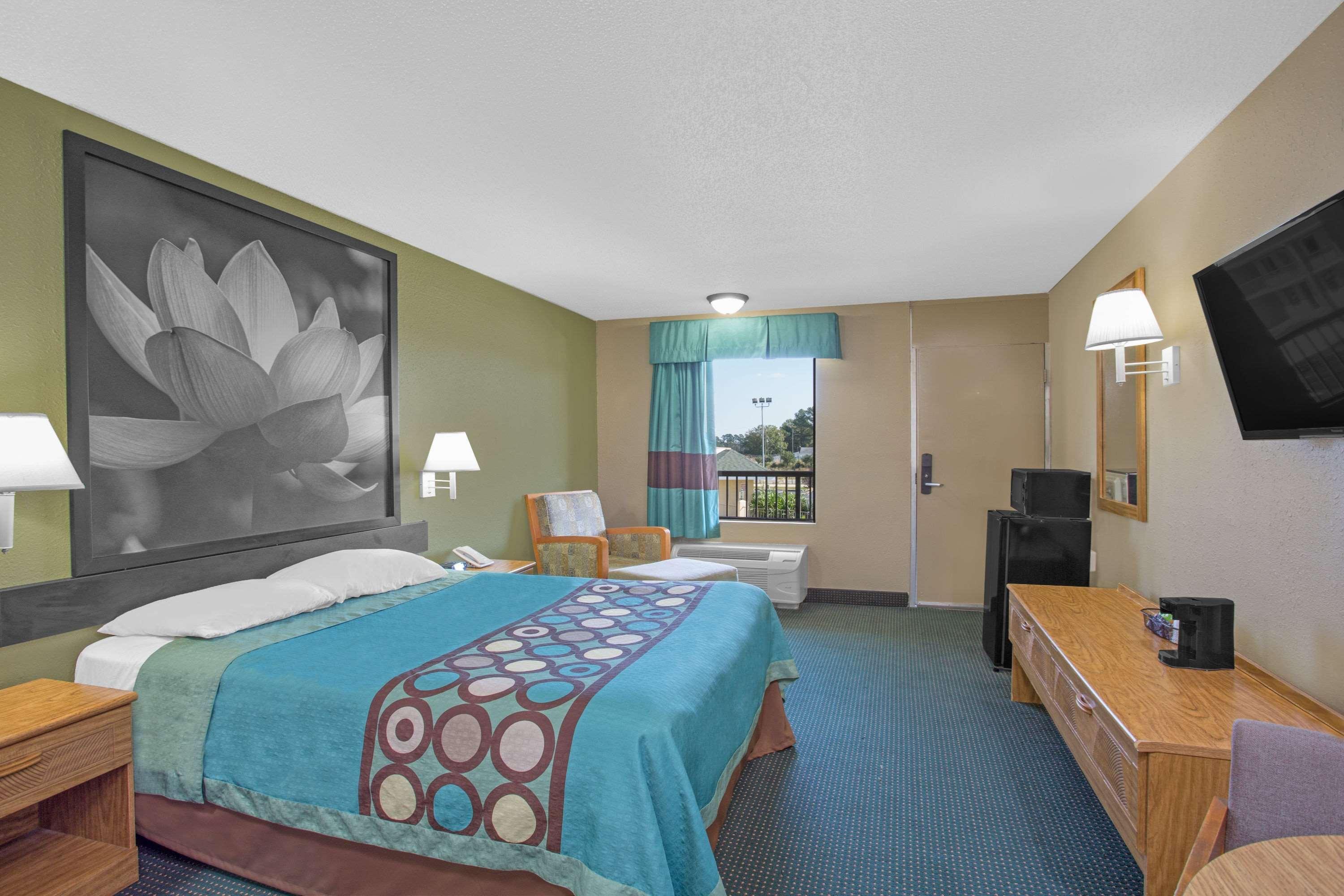 ซูเปอร์ 8 บาย วินด์แฮม ดันน์ Motel ภายนอก รูปภาพ
