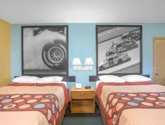 ซูเปอร์ 8 บาย วินด์แฮม ดันน์ Motel ภายนอก รูปภาพ